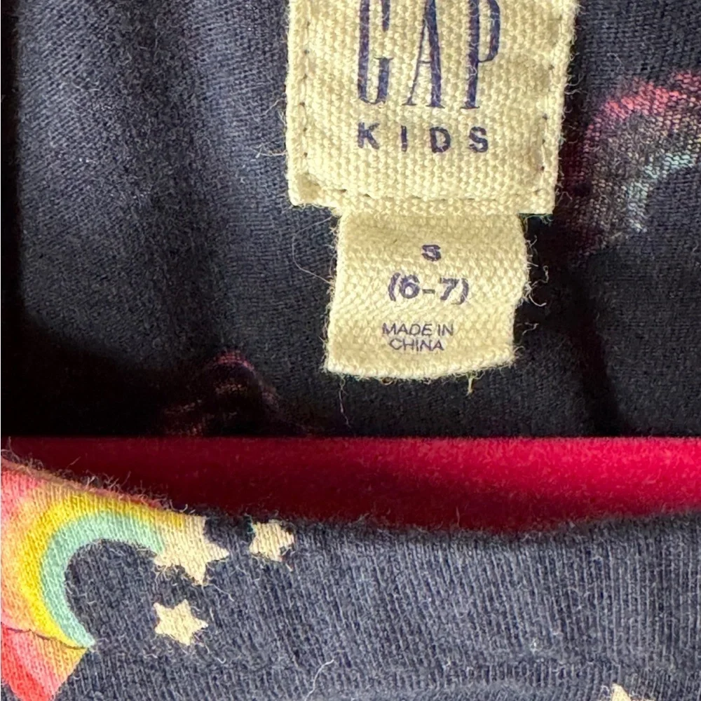 Gap Navy Dress with Rainbows. Good Condition. Size 6/7